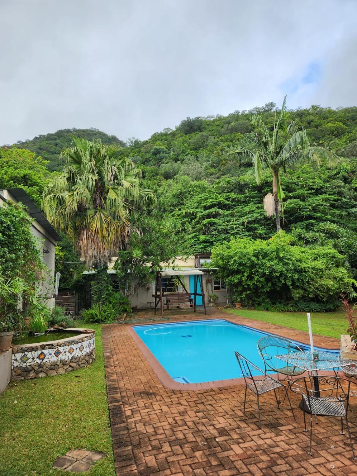 Fountain Baths Guest Cottages Barberton Exteriör bild