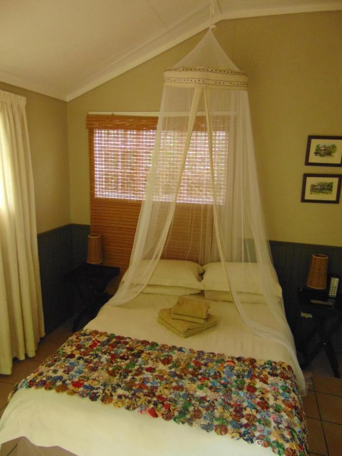 Fountain Baths Guest Cottages Barberton Exteriör bild